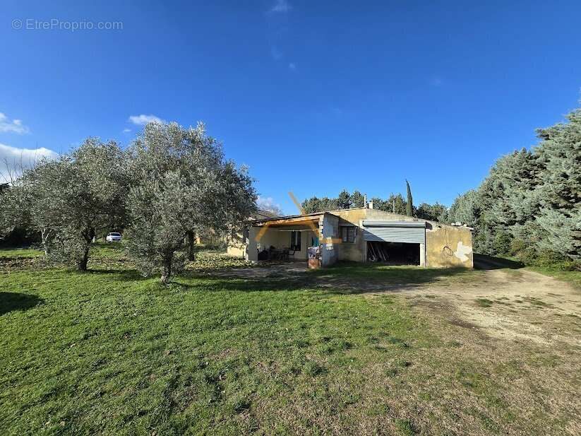 Maison à LA BEGUDE-DE-MAZENC