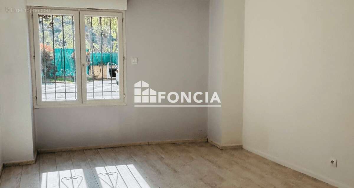 Appartement à VILLENEUVE-LOUBET