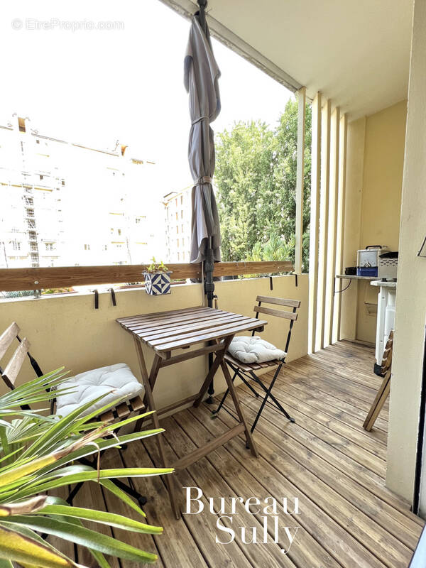 Appartement à LYON-6E