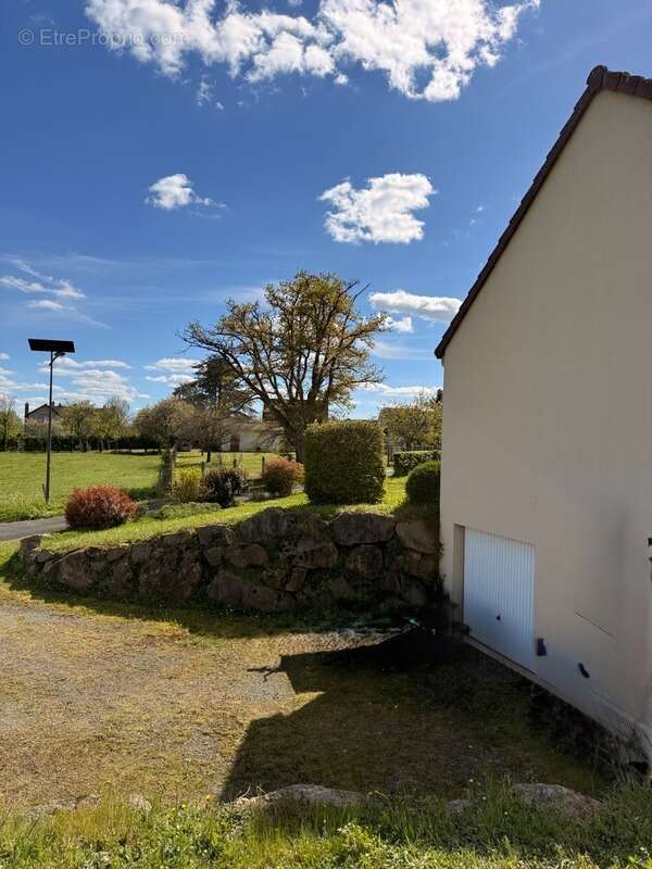 Maison à FRESSELINES