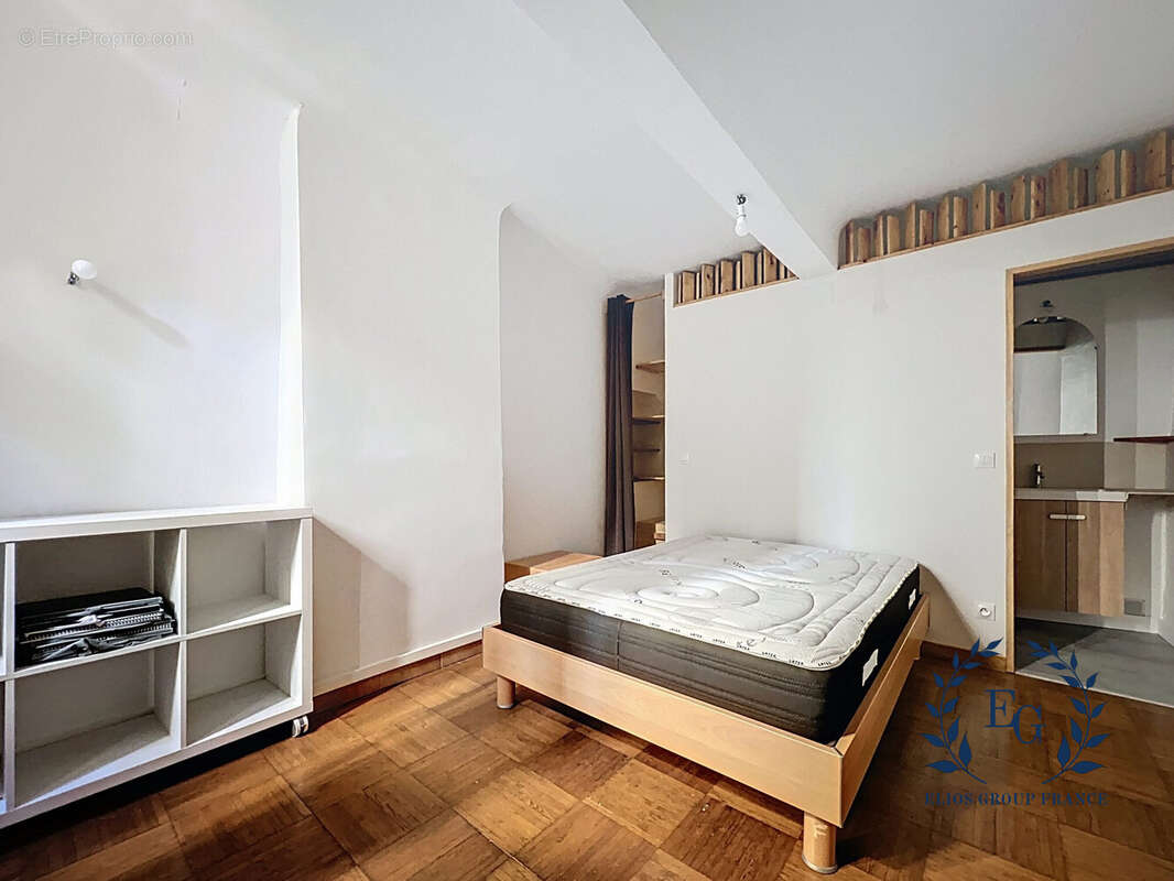 Maison à BESSE-SUR-ISSOLE