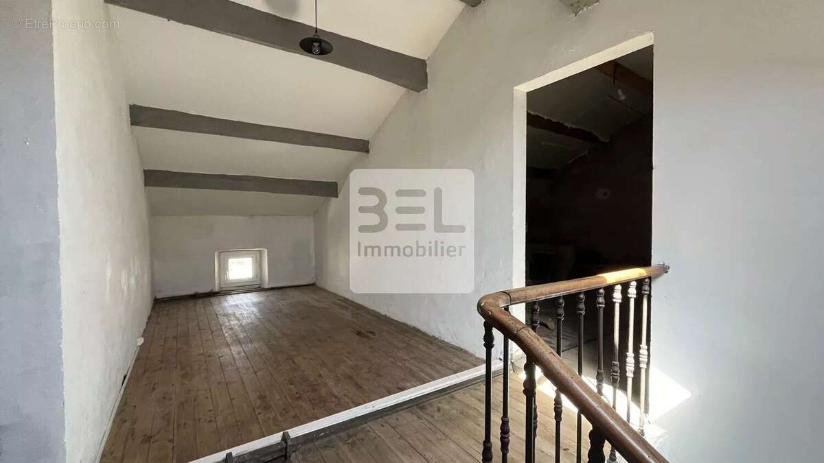 Maison à LORIOL-DU-COMTAT