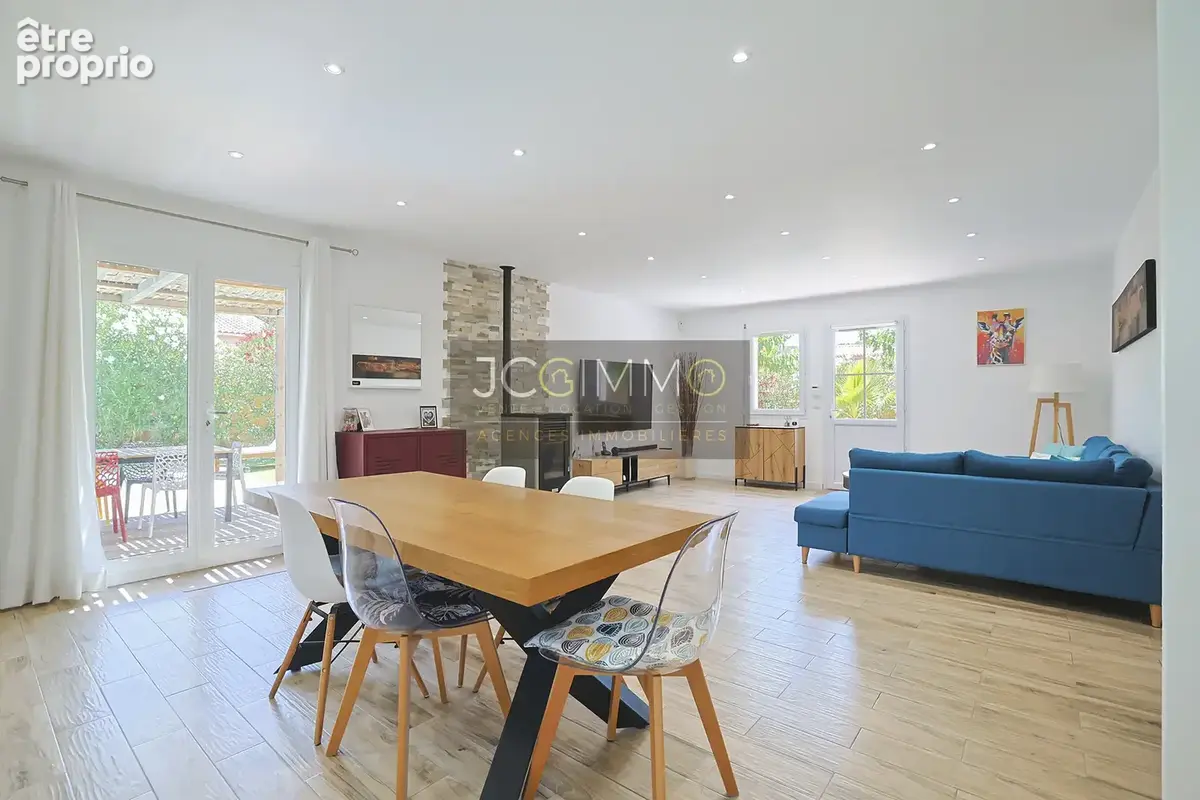 Maison T4 de plain-pied avec piscine et garage - photo 4