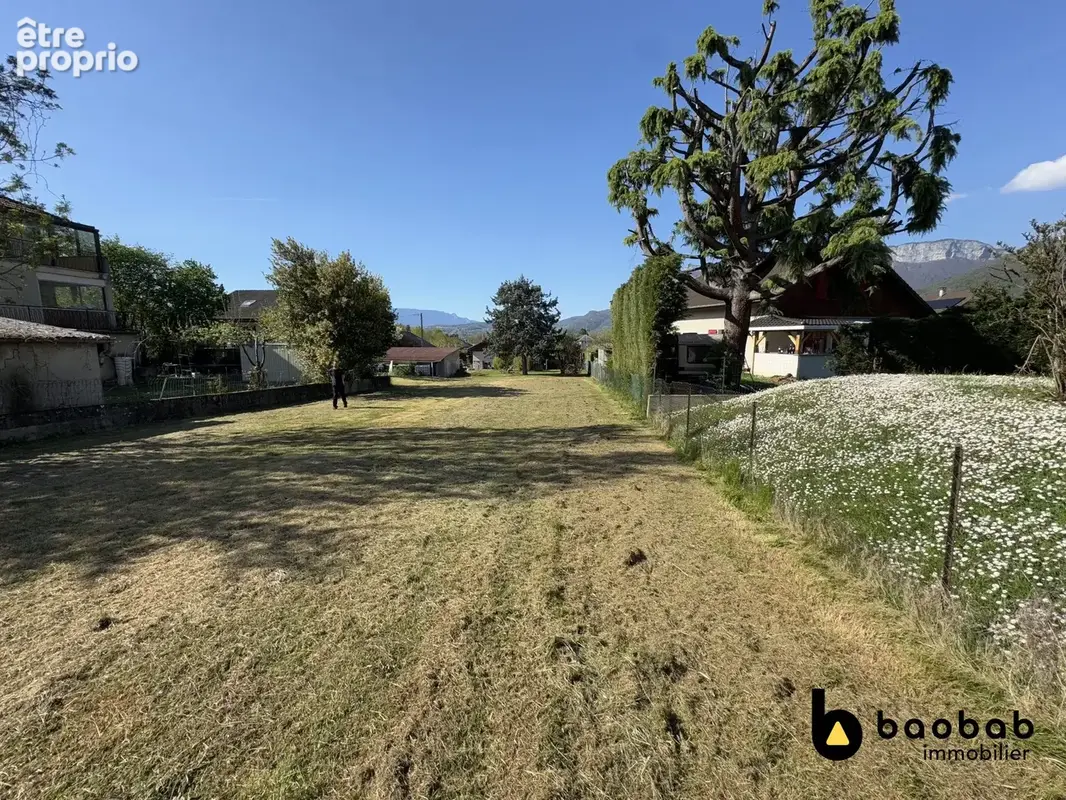 Terrain 553 m² à vendre à Challes-Les-Eaux (73190) - photo 2