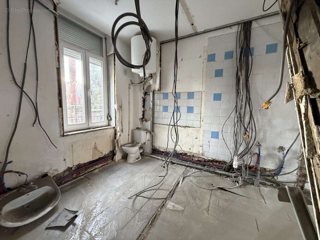 Appartement 86 m² à Roubaix  - photo 2