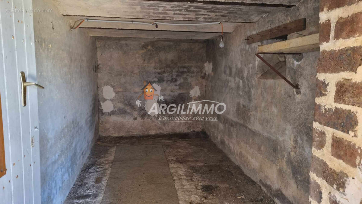 Maison à SAINT-CALAIS