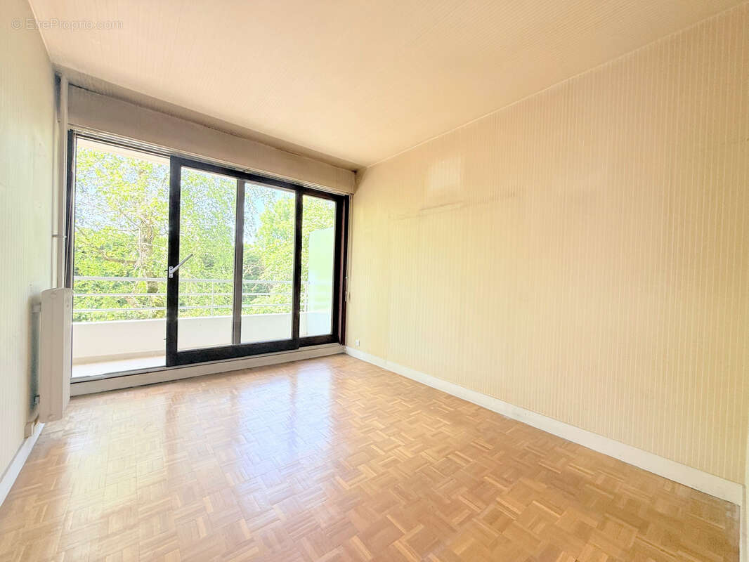 Appartement à RUEIL-MALMAISON