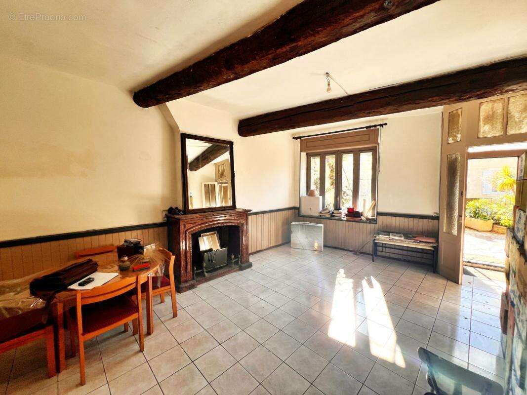 Maison 175 m² à Bize-Minervois  - photo 2