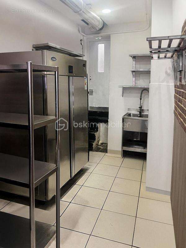 Commerce à PARIS-20E