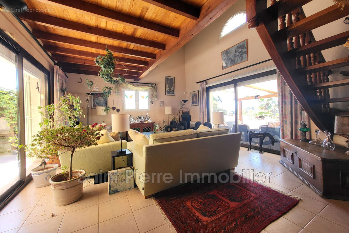 Maison à VILLENEUVE-LOUBET