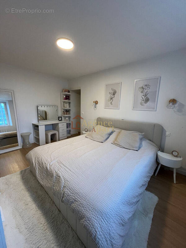 Maison à MEZIDON-CANON