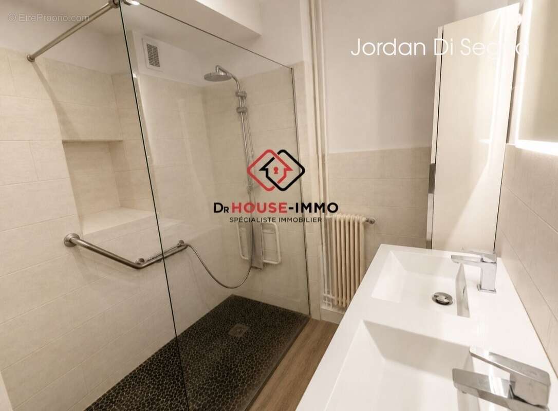 Appartement 69 m² à Toulon  - photo 17