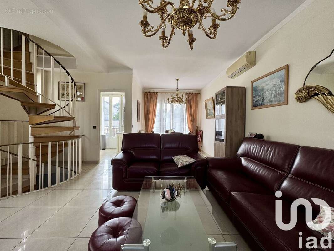 Photo 6 - Maison à LES PAVILLONS-SOUS-BOIS