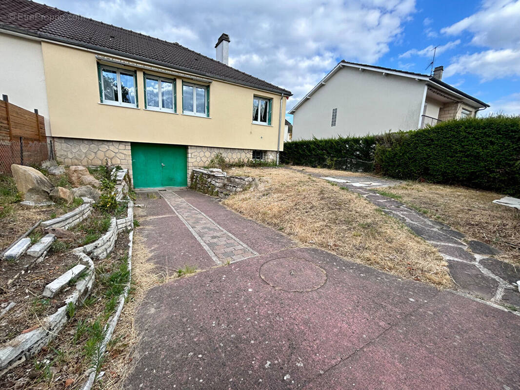 Maison à ACHERES