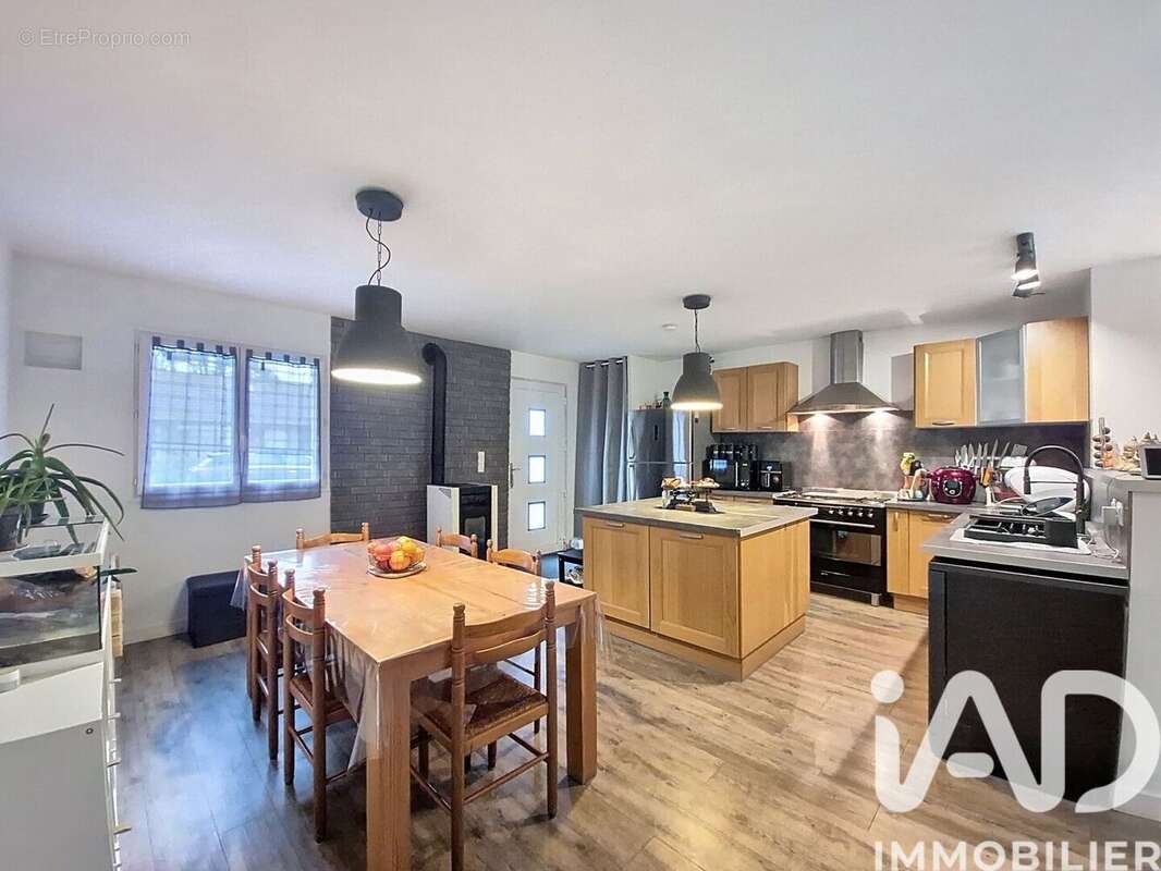 Photo 5 - Maison à VIEILLES-MAISONS-SUR-JOUDRY