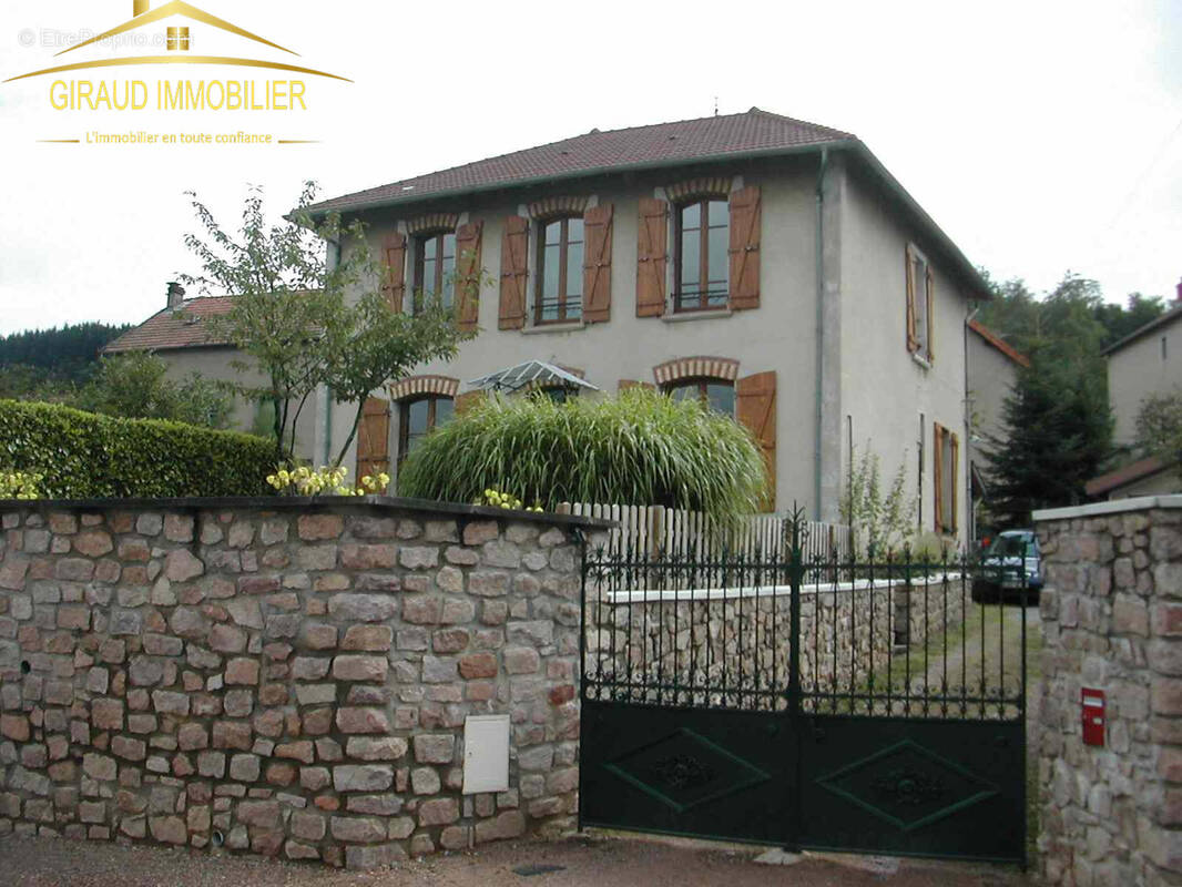 Maison à CHAUFFAILLES