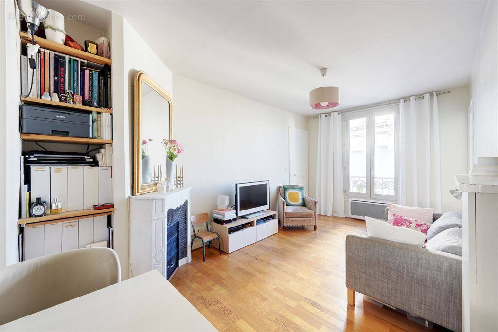 Appartement à LEVALLOIS-PERRET