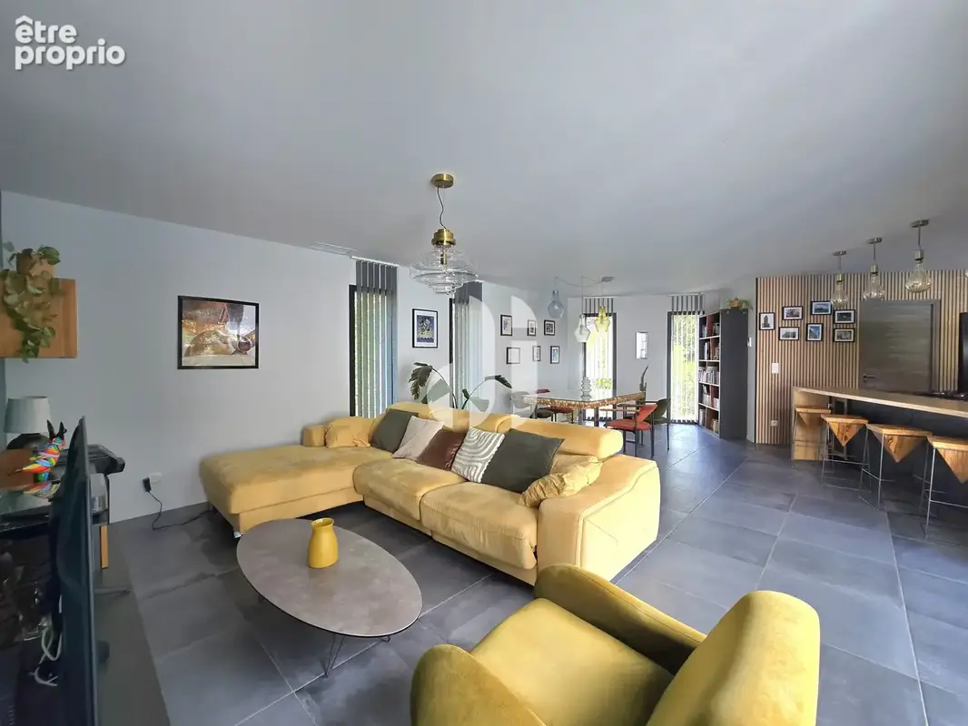 Maison contemporaine Gradignan plain pied 4 pièces 122 m2 avec piscine chauffée - photo 3