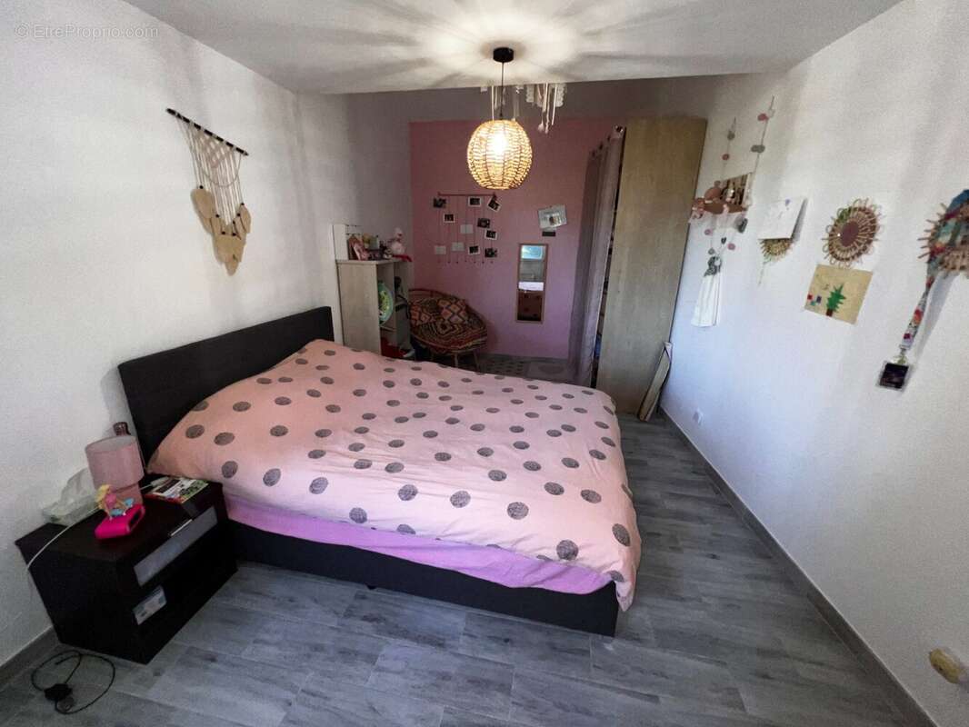 Maison à SAINT-MARCEL-LES-VALENCE