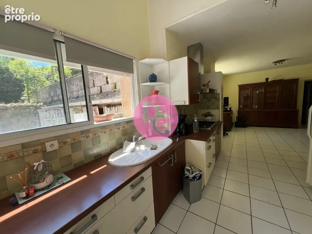 Maison 8 pièces 204 m² à vendre à Decazeville (12300) - photo 3