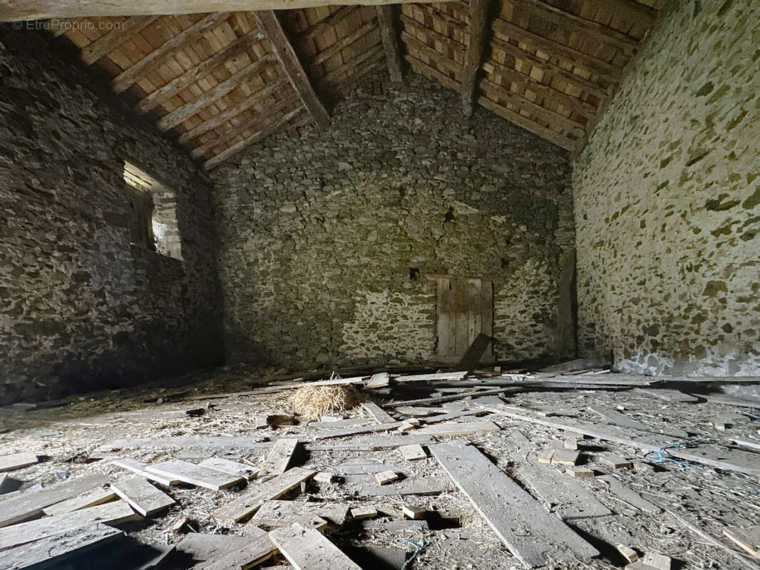 Maison à PUYVALADOR