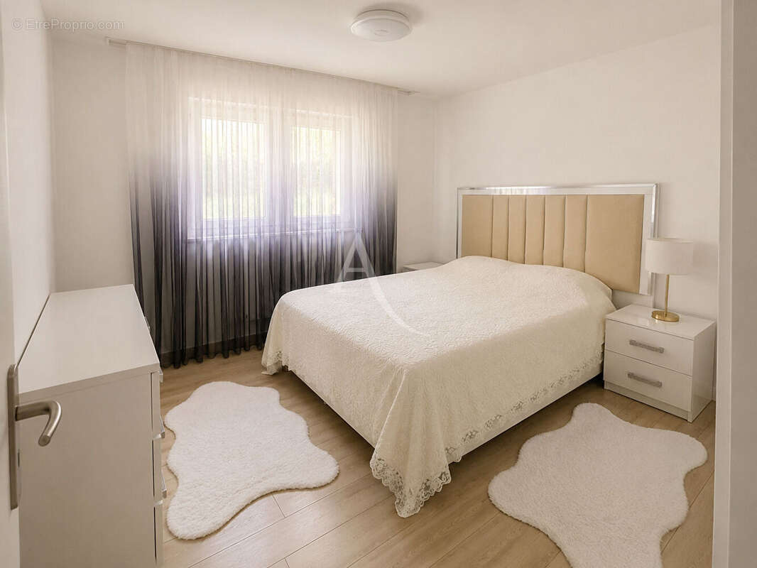 Appartement à FONTENAY-SOUS-BOIS