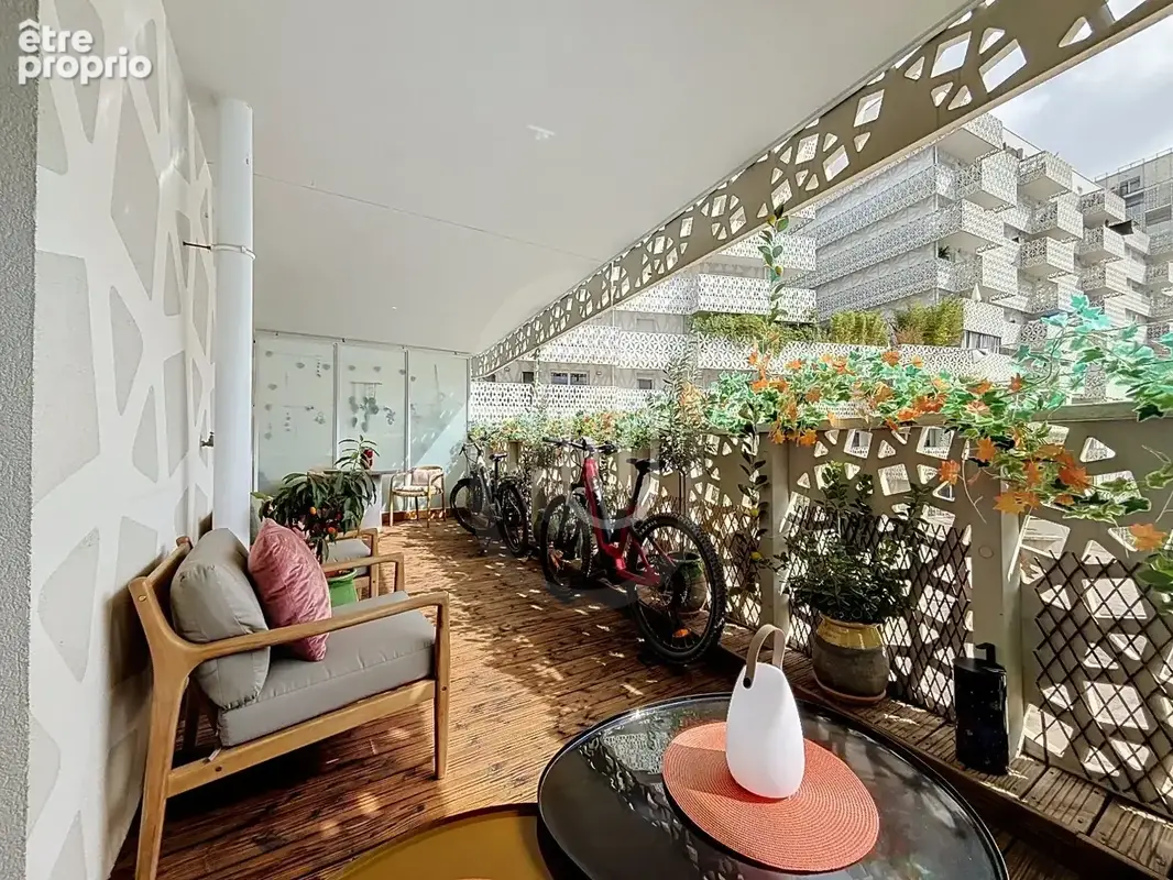 Montpellier - T2 de 37 m² avec terrasse de 17 m² sur le bassin Jacques Coeur - photo 3