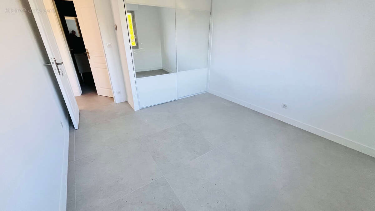 Appartement à CAGNES-SUR-MER