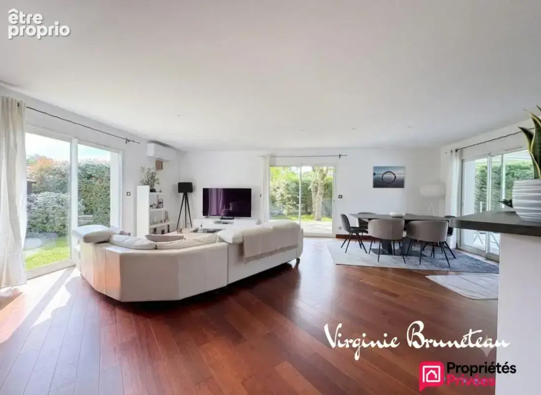 Maison de plain-pied  116 m²  3 chambres ?piscine - photo 2
