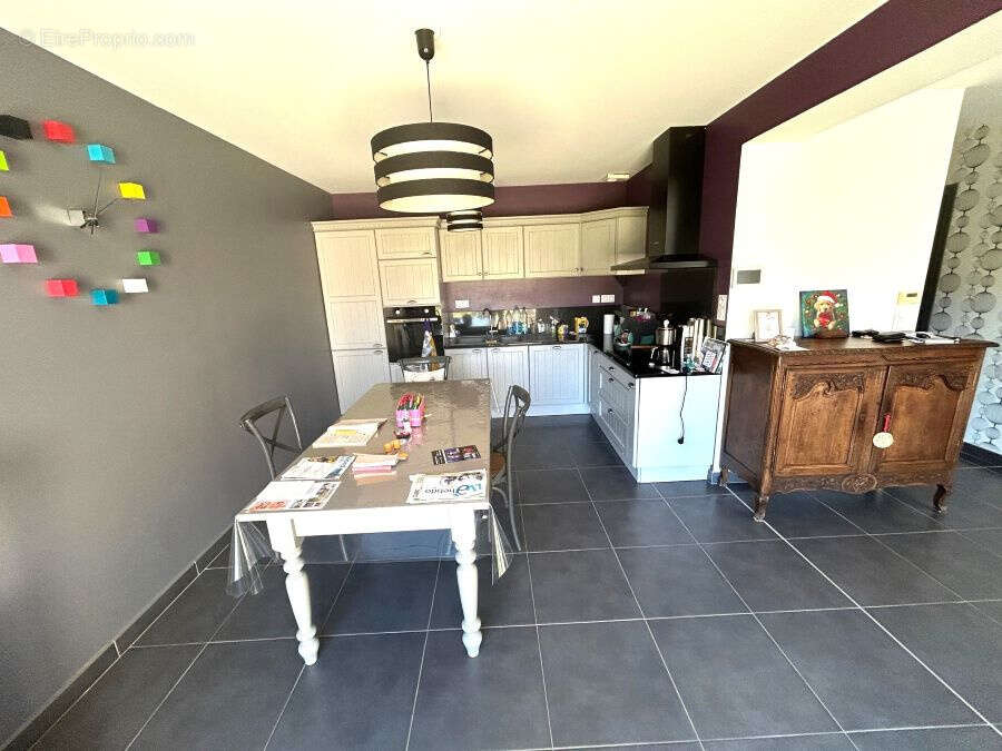 Maison à SAINT-AMAND-LES-EAUX