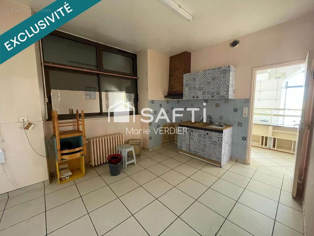 Photo 7 - Commerce à MONTBAZENS