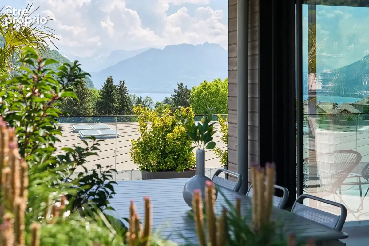 Appartement à ANNECY-LE-VIEUX