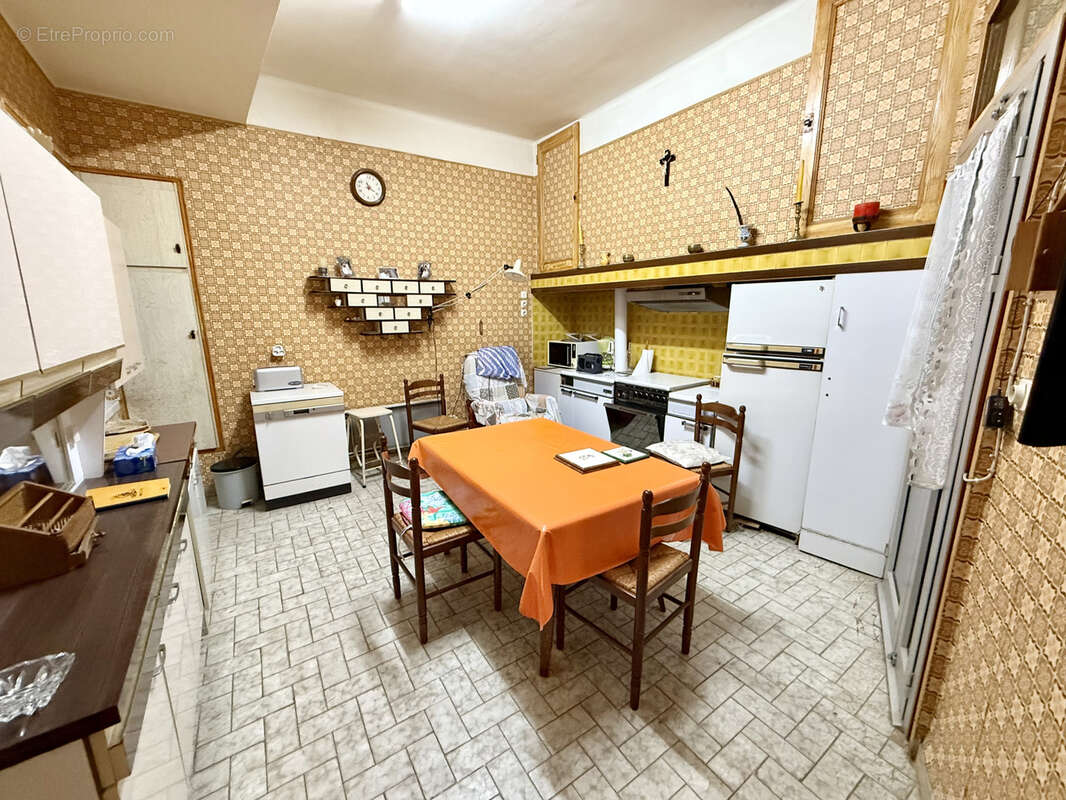 Maison à COMBAILLAUX