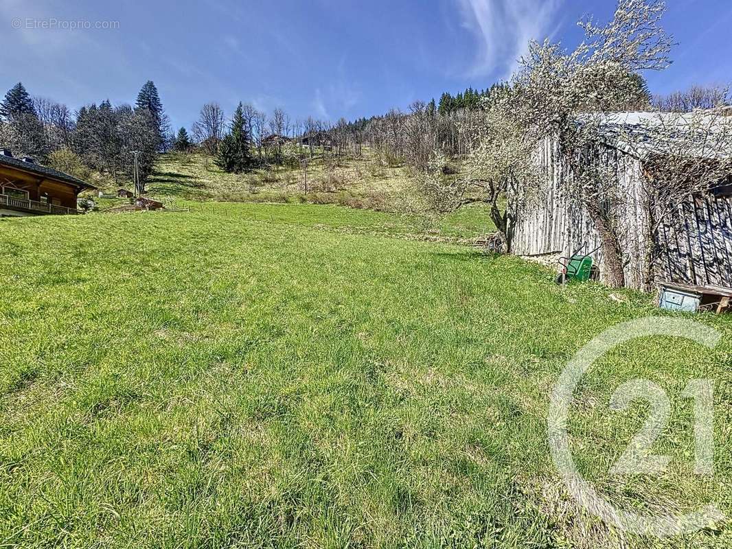 Terrain à LA COTE-D&#039;ARBROZ