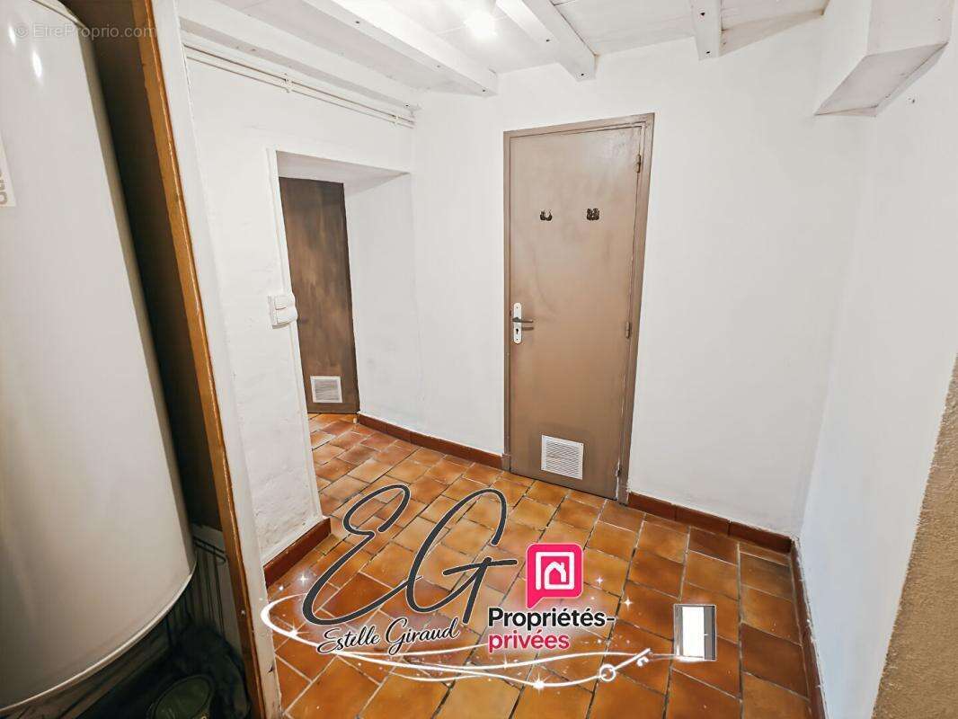 Maison de village avec cour, balcon et terrasse - Idéale premier achat ou investissement locatif - photo 15