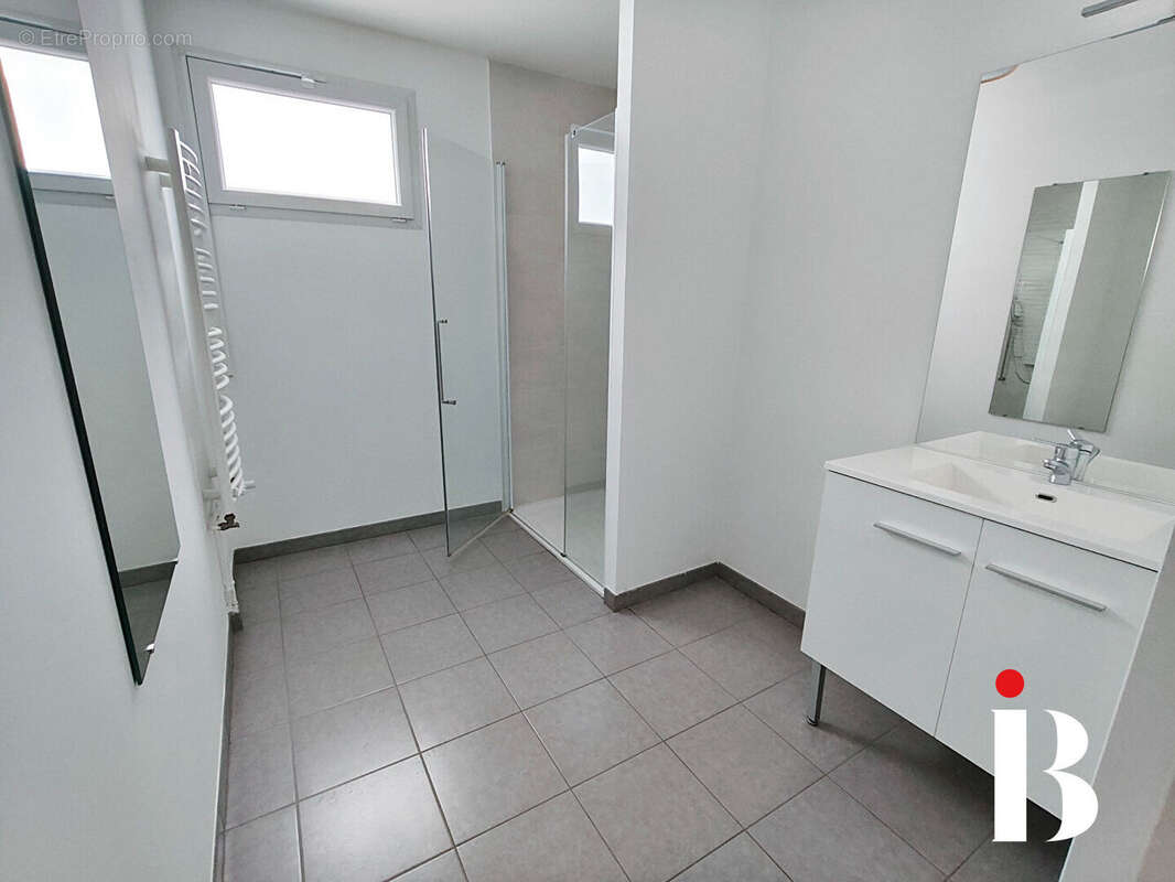 Appartement 84 m²- 2 terrasses - photo 8