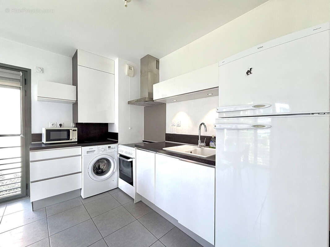 Appartement T2 de 40 m² Résidence Le Paphos - photo 2