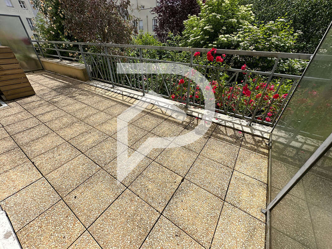 Appartement à ELANCOURT