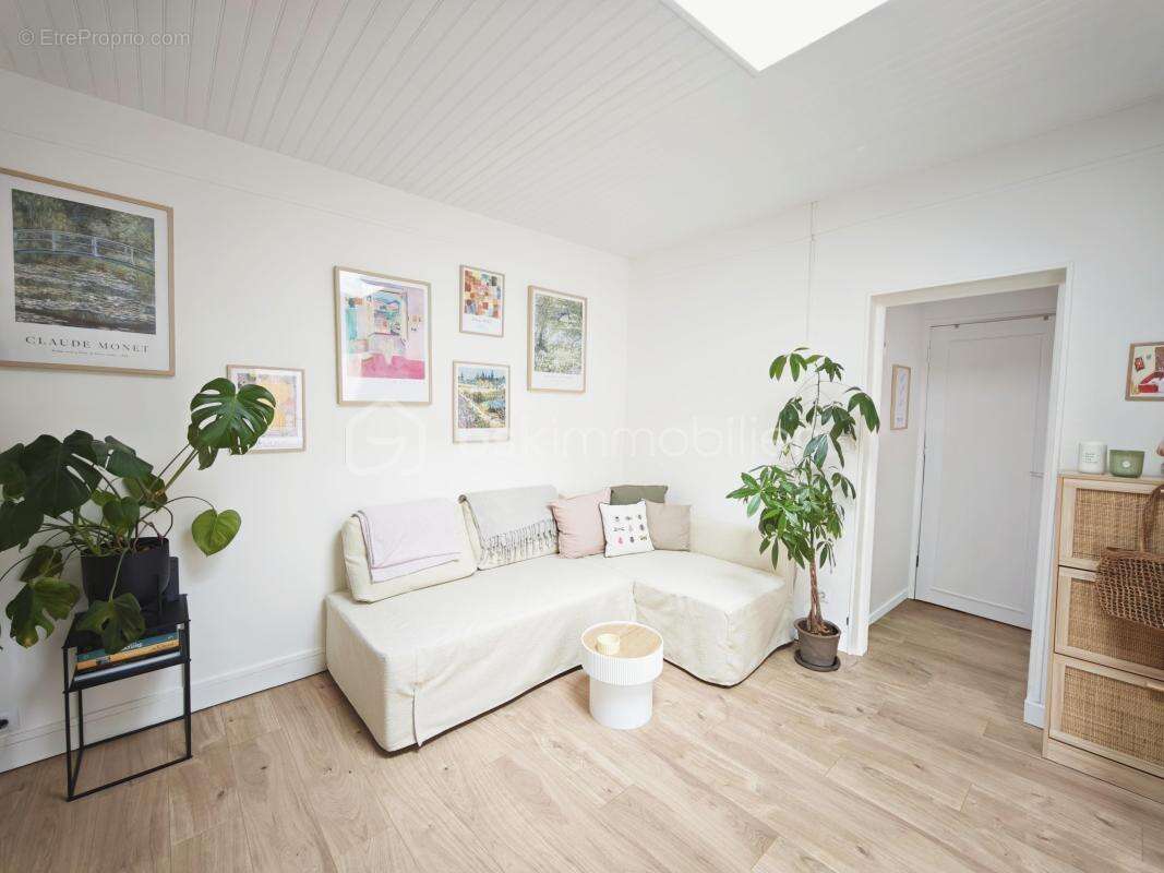 Appartement à NANTERRE