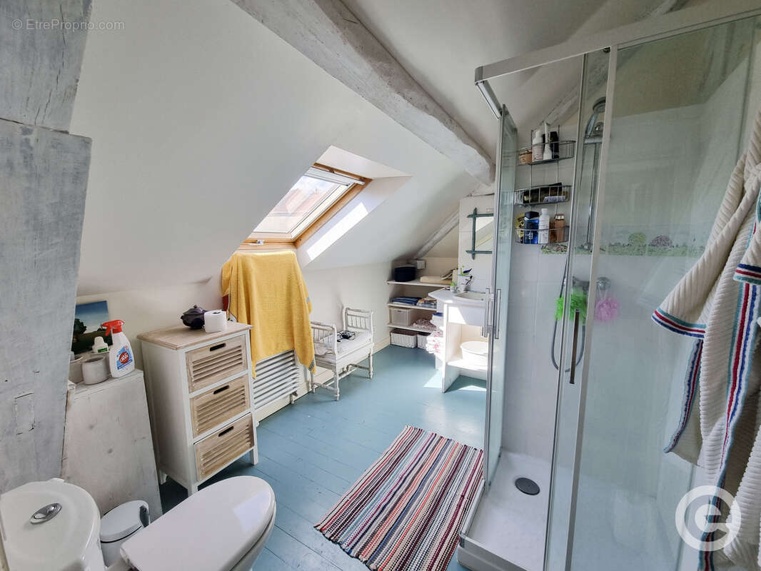 Maison à ANNAY-LA-COTE