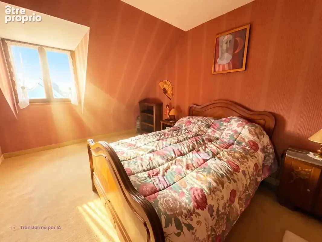 Saint-coulomb ? maison indépendante avec beaux volumes et fort potentiel ! - photo 7