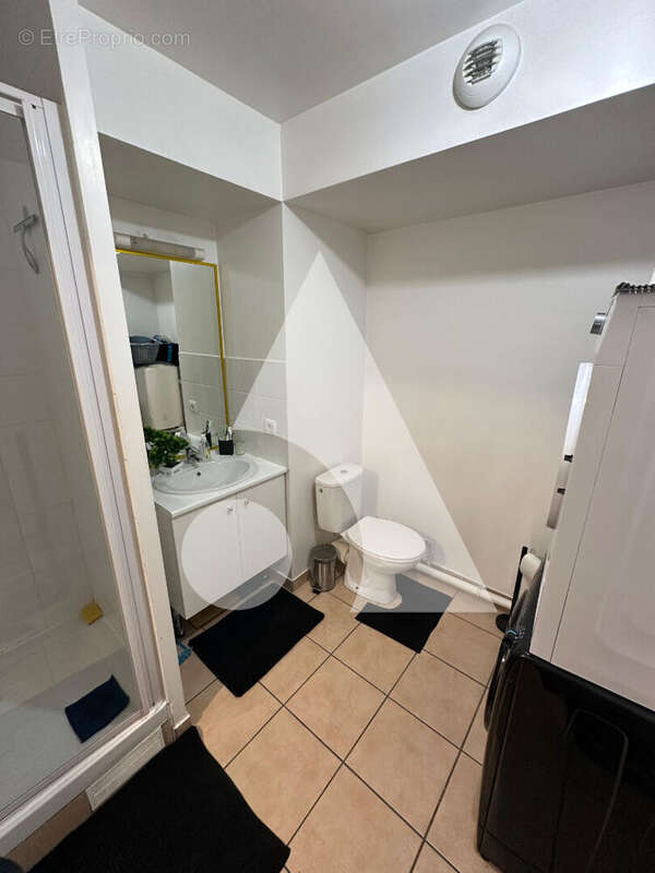 Appartement à VILLENEUVE-LA-GARENNE