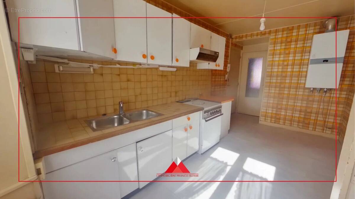 Appartement à LA MOUILLE