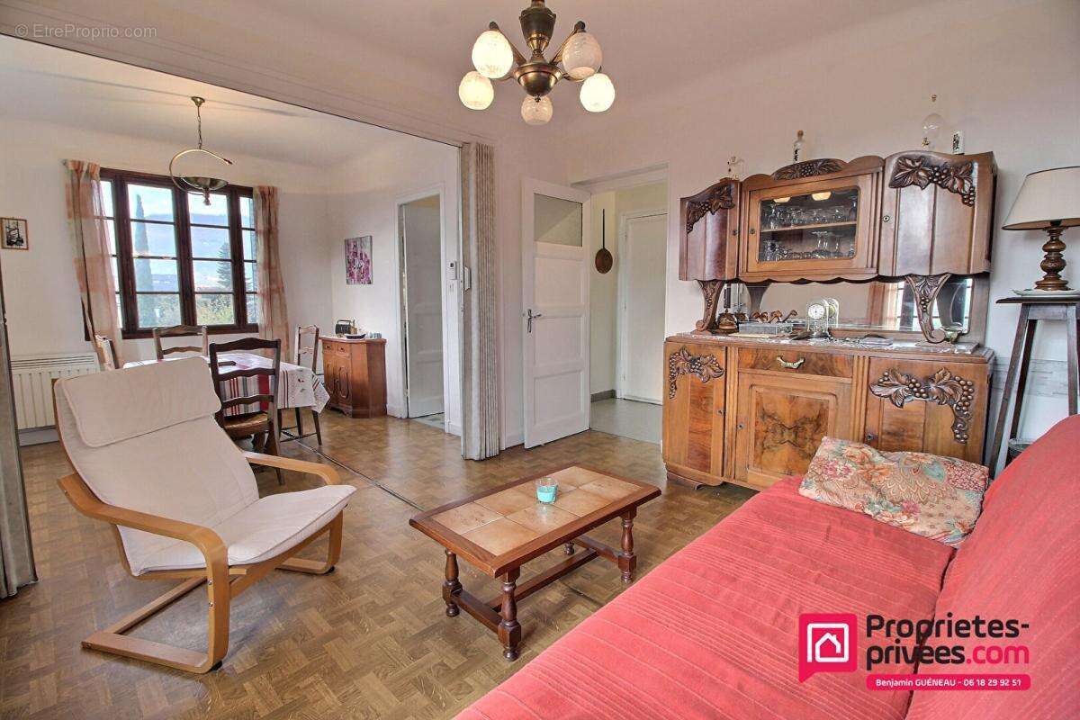 Appartement à AIX-LES-BAINS
