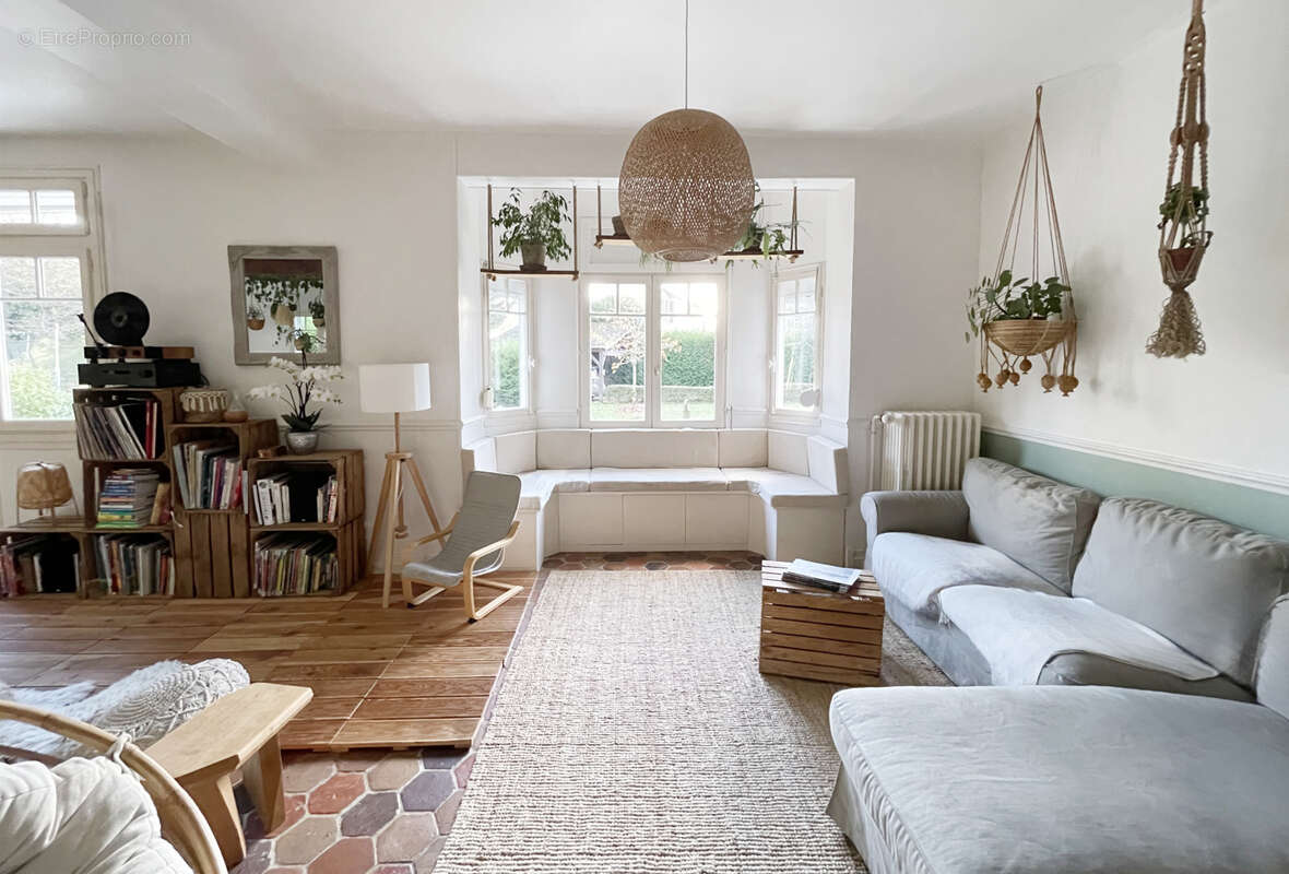 Maison à BOURRON-MARLOTTE