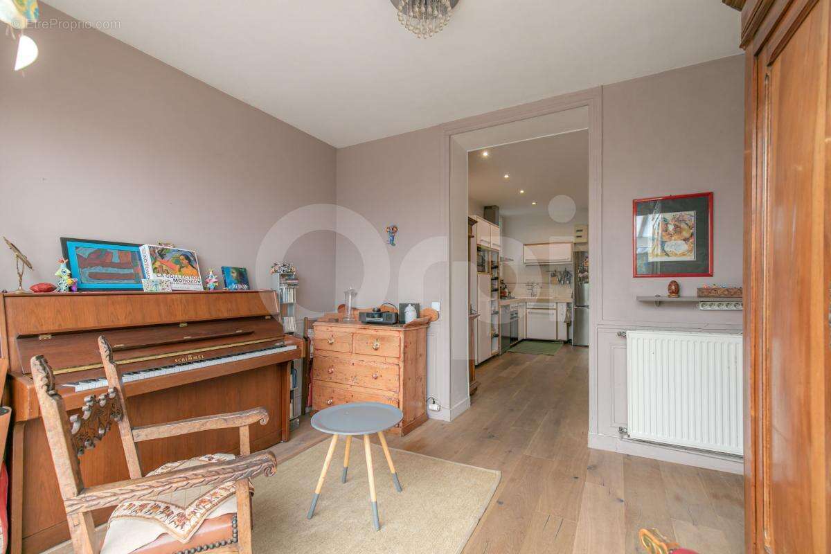 Appartement à CHAMPIGNY-SUR-MARNE