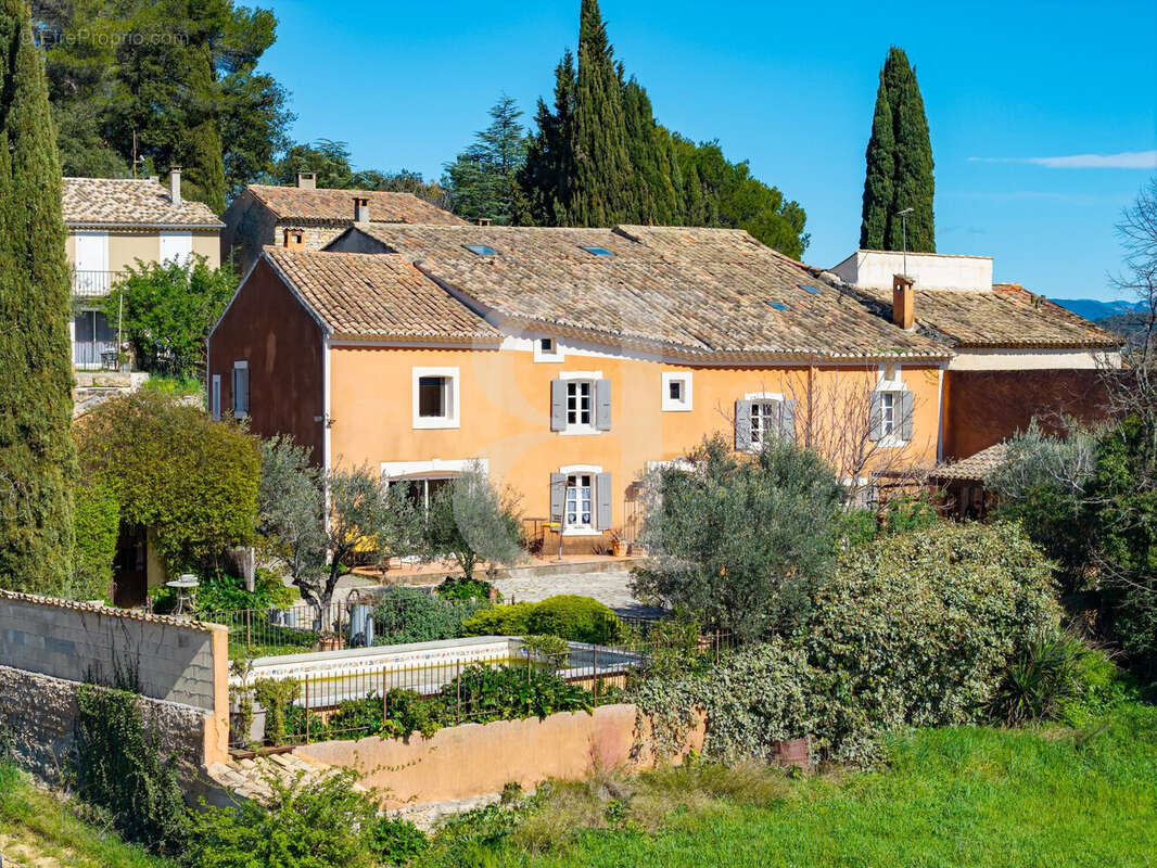 Maison à VAISON-LA-ROMAINE
