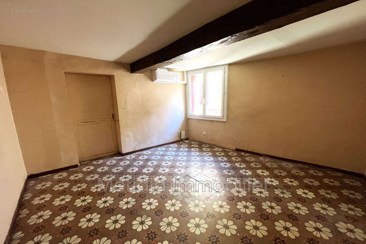 Maison à MILLAS