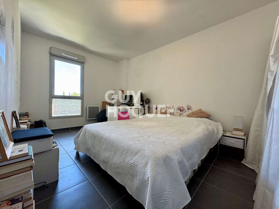 Appartement à CHATEAUNEUF-DE-GADAGNE