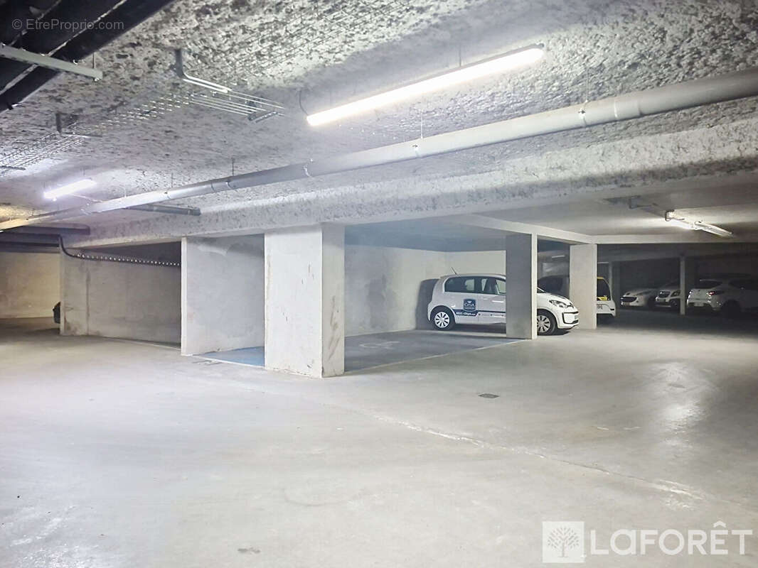 Appartement à BEZIERS